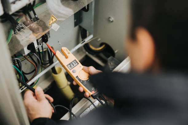Best Electrical Troubleshooting Services  in Hialeah, FL
